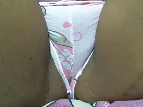 hotcandyxtrem online show from April 23, 7:16 pm