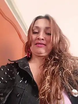 Alejandra N online show from July 9, 4:55 pm