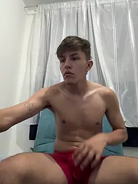 Snapshot of johnny_blake_ chatting on February 12, 3:51 pm johnny blake online show from February 12, 3:51 pm