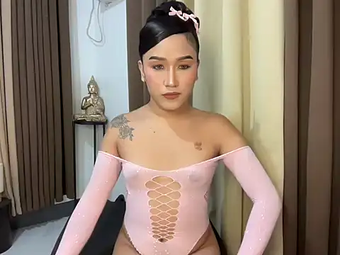 savanna pleasure online show from March 13, 7:59 am