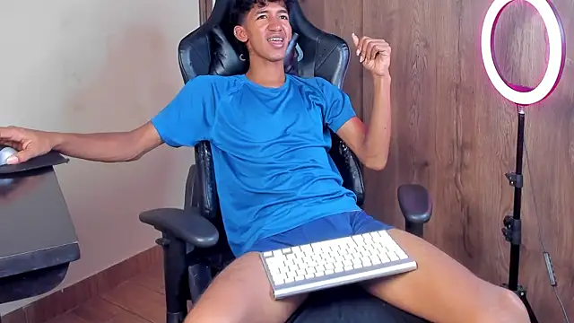 neitan miller  online show from March 28, 1:54 pm