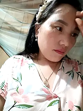 yu--yo online show from February 7, 1:59 pm