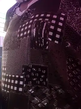 Snapshot of Nilam_cute chatting on February 22, 4:13 am Nilam cute online show from February 22, 4:13 am