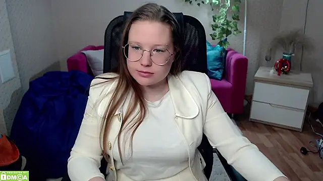 Snapshot of kuri_u chatting on January 17, 9:14 am kuri u online show from January 17, 9:14 am