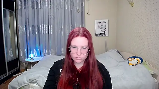 Snapshot of kuri_u chatting on February 22, 9:46 pm kuri u online show from February 22, 9:46 pm