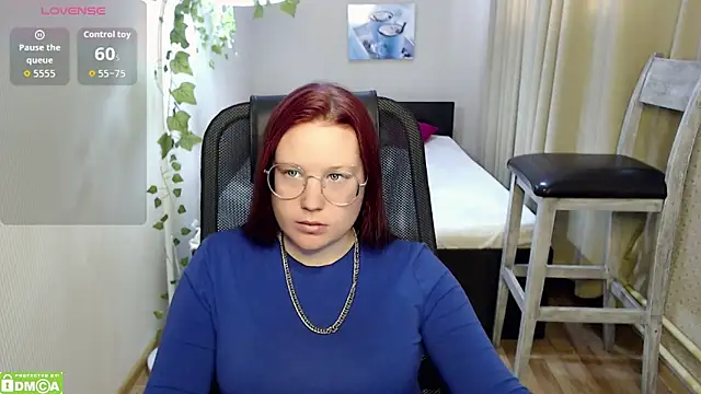 Snapshot of kuri_u chatting on February 27, 8:36 am kuri u online show from February 27, 8:36 am