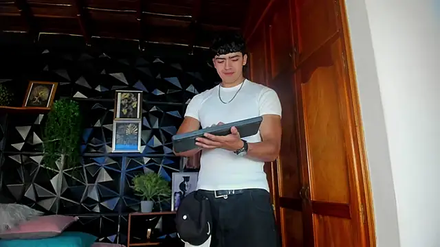 elliot colton online show from March 29, 9:04 pm