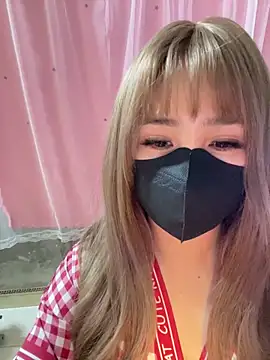 -Violet-t online show from March 23, 1:37 pm