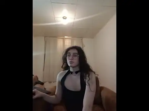 Harilover online show from January 18, 8:51 am