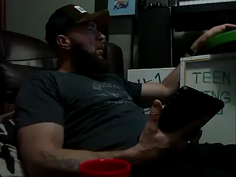 Numba1dad  online show from January 13, 4:18 am