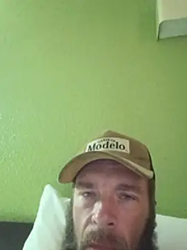 Snapshot of Numba1dad_ chatting on June 12, 12:20 am Numba1dad online show from June 12, 12:20 am