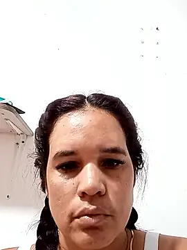 Snapshot of horny_girl33 chatting on January 15, 6:44 pm horny girl33 online show from January 15, 6:44 pm