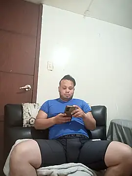 Snapshot of VinDiesel_Hot chatting on January 9, 3:37 pm VinDiesel Hot online show from January 9, 3:37 pm