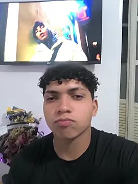 Snapshot of VersedChip chatting on February 27, 1:16 am VersedChip online show from February 27, 1:16 am