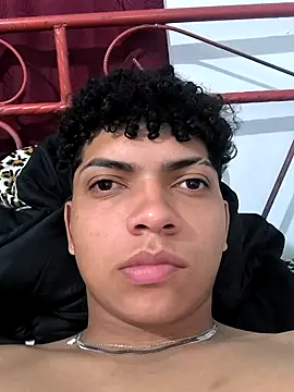 Snapshot of VersedChip chatting on March 2, 4:25 am VersedChip online show from March 2, 4:25 am