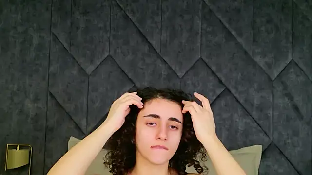 Susan Fors online show from March 27, 6:19 am