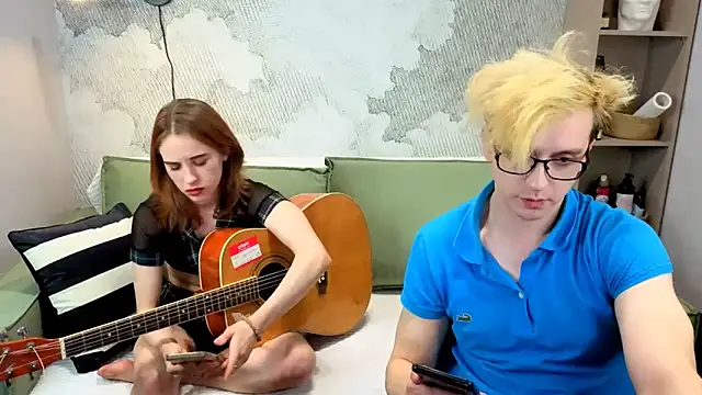 Snapshot of TemptCouple chatting on January 14, 2:55 pm TemptCouple online show from January 14, 2:55 pm