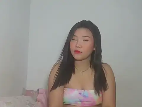 Zyeiii online show from January 10, 4:53 pm