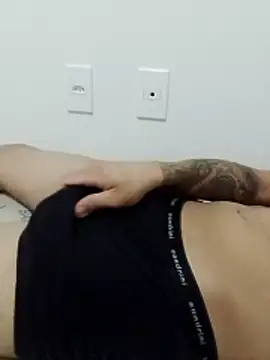 Snapshot of wecilis chatting on January 10, 12:45 am wecilis online show from January 10, 12:45 am