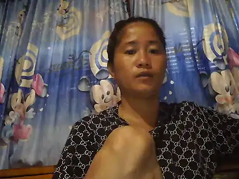 lovelyxxx88 online show from February 10, 11:20 pm