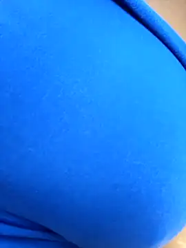 Snapshot of Too_fresh chatting on February 20, 6:37 am Too fresh online show from February 20, 6:37 am