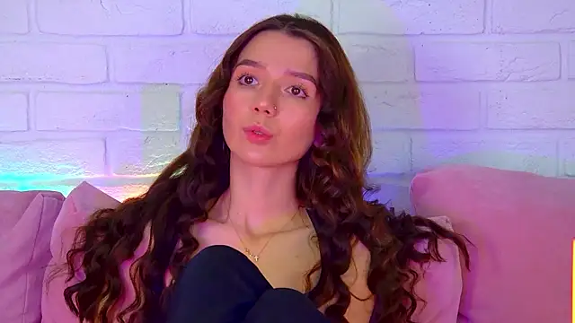 VanessaVienne online show from April 5, 4:26 pm