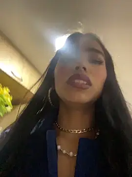 Snapshot of Mystick_ chatting on February 22, 2:56 am Mystick online show from February 22, 2:56 am