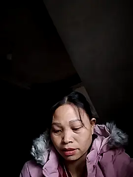 Snapshot of miray- chatting on February 19, 9:49 am miray- online show from February 19, 9:49 am