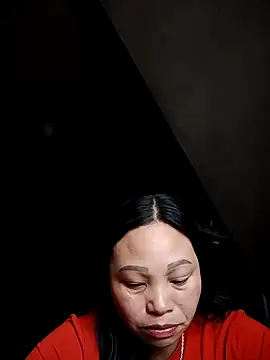 Snapshot of miray- chatting on February 20, 7:21 am miray- online show from February 20, 7:21 am