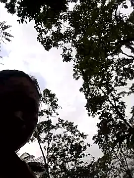 Snapshot of miray- chatting on February 28, 1:06 am miray- online show from February 28, 1:06 am