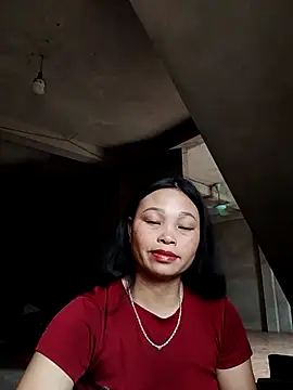 Snapshot of miray- chatting on March 1, 3:52 am miray- online show from March 1, 3:52 am