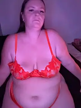 Snapshot of carinabro10 chatting on March 3, 10:32 am carinabro10 online show from March 3, 10:32 am