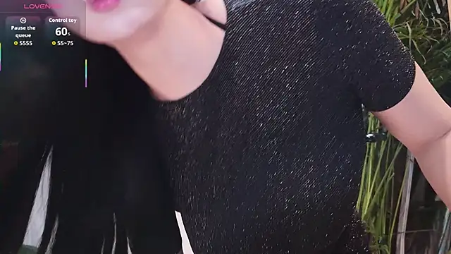 Snapshot of neinei_bao chatting on February 25, 6:56 am neinei bao online show from February 25, 6:56 am