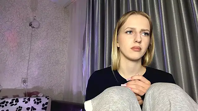 JeannettaIltzsch online show from March 2, 6:37 pm