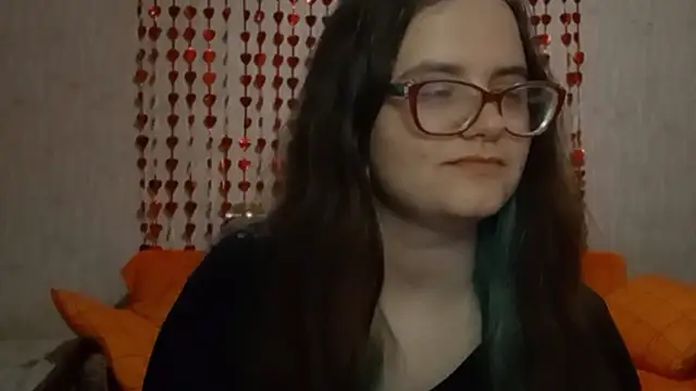 Miyabeee online show from February 18, 5:20 pm