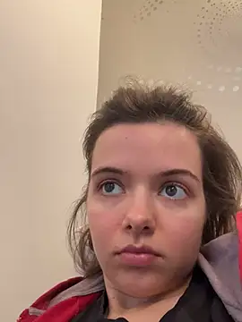 LadyinBed99 online show from February 5, 1:27 pm