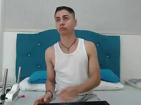 LeoMonnroe online show from March 2, 2:57 pm