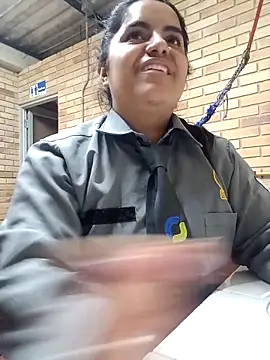 Isabel 3 online show from April 12, 3:44 am