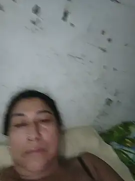Snapshot of PatriciaGrajales chatting on June 18, 2:23 am PatriciaGrajales online show from June 18, 2:23 am