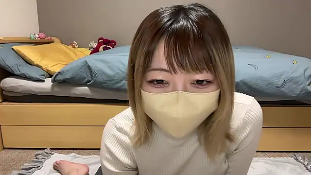 Snapshot of koko_xoxo chatting on February 21, 1:45 pm koko xoxo online show from February 21, 1:45 pm