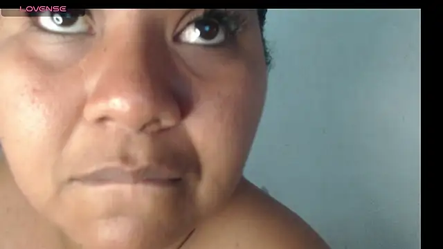 Karla Rodriguez0 online show from April 14, 12:55 pm