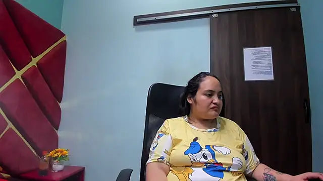 MiaRouss69 online show from February 28, 12:22 am