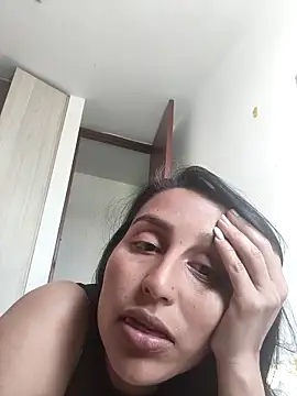 LunaRouuse  online show from March 14, 8:36 pm