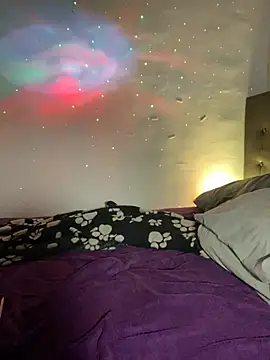 Snapshot of R4quell chatting on January 11, 4:56 pm R4quell online show from January 11, 4:56 pm