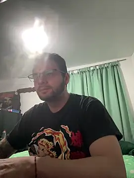 Baphomet212341 online show from March 18, 6:11 pm