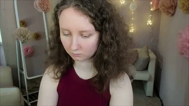 Snapshot of SunshineBlaze chatting on July 5, 1:18 pm SunshineBlaze online show from July 5, 1:18 pm