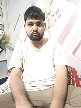 Pulkeet1433 online show from March 11, 7:31 pm