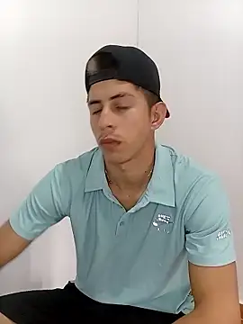 v3gueta1214 online show from January 14, 6:13 pm