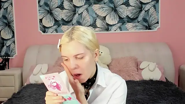 ALZA AZURE online show from January 15, 11:04 am