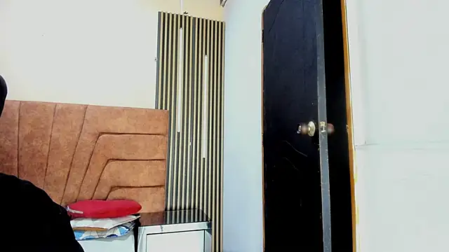 Snapshot of MATHY_ROBERT chatting on January 10, 9:52 pm MATHY ROBERT online show from January 10, 9:52 pm